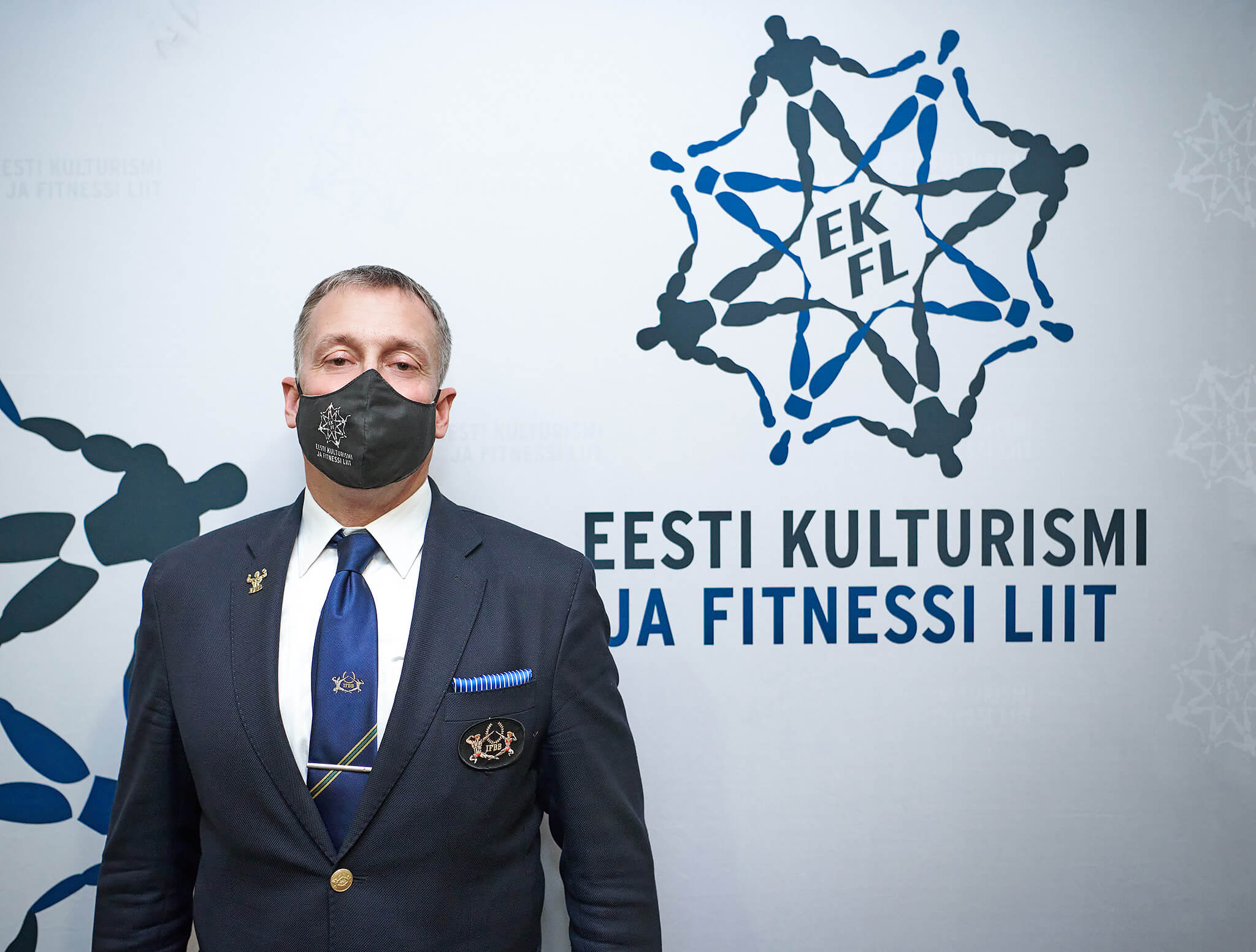 Eesti Vabariigi Peaministrile ning Vabariigi Kriisikomisjonile tehti ettepanek hoida spordiklubid avatuna
