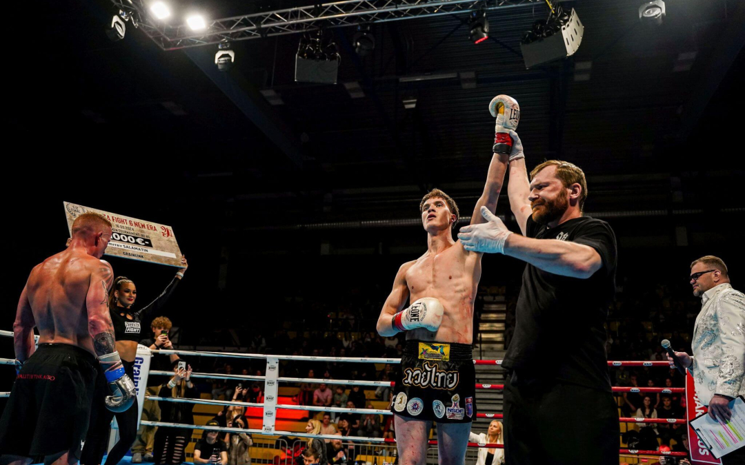 Eesti taipoksi täht Dmitry Salamatin teeb debüüdi Evecon Raju MMA puuris