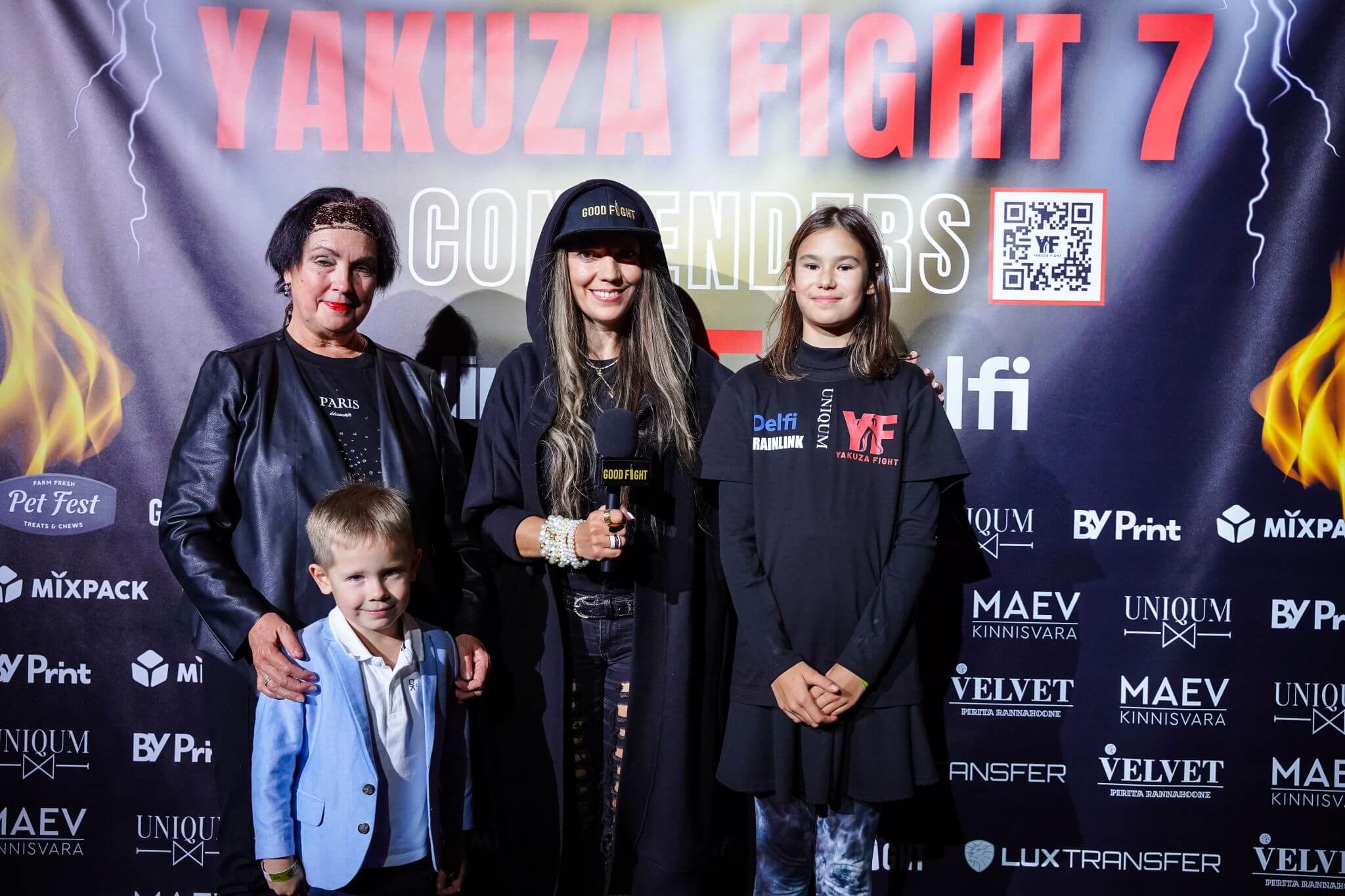 Zanna Peterson, Monika Kuzmina ja Keira. Foto: GoodFight, Evelin Kruus