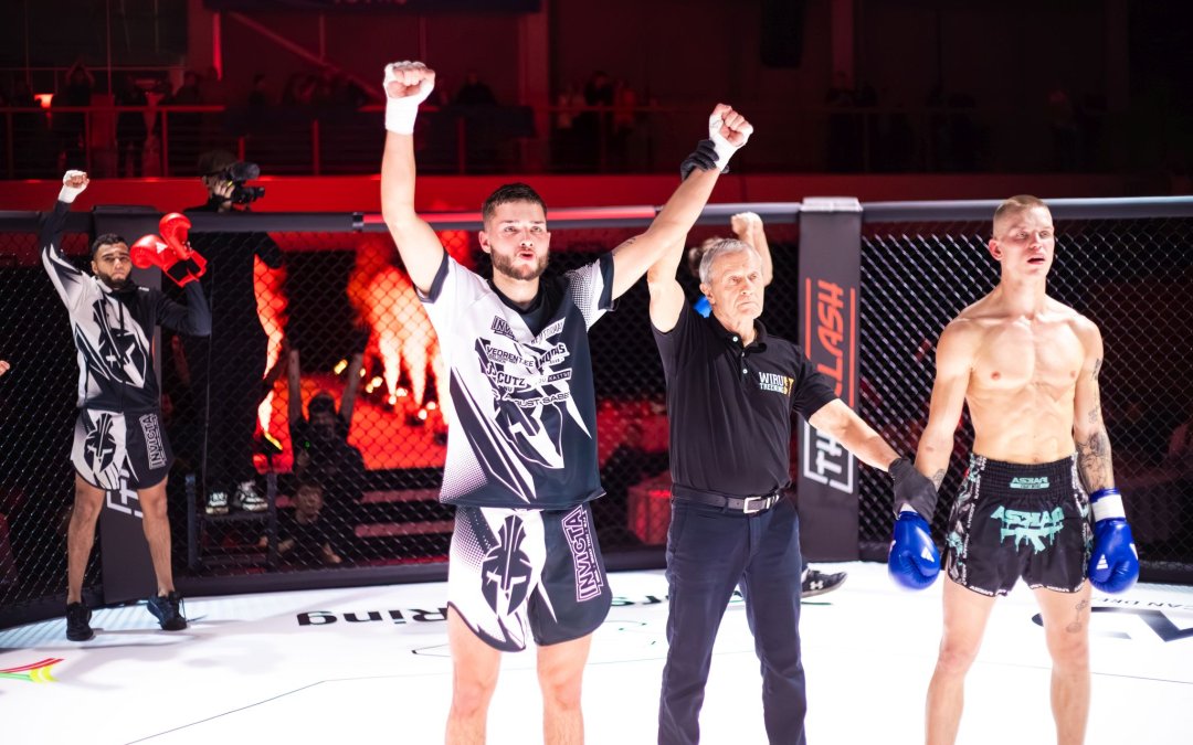 GALERII I The Clash 3: üks õhtu, kaksteist võimsat matši!