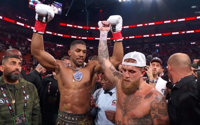 Anthony Joshua vs Jake Paul – endine maailmameister alistas Pauli kuuendas raundis