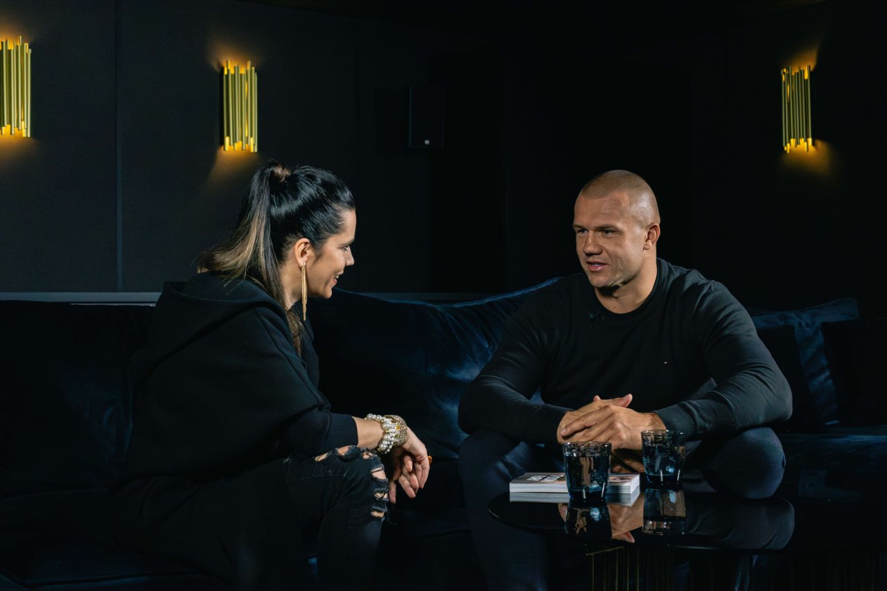 GOODFIGHT PODCAST I Uku Jürjendal Tyson Furyga treenimisest: temaga ringis olles ei ole kohta passiivsusele Monika Kuzmina ja Uku Jürjendal. Foto: GoodFight, Risto Štukert