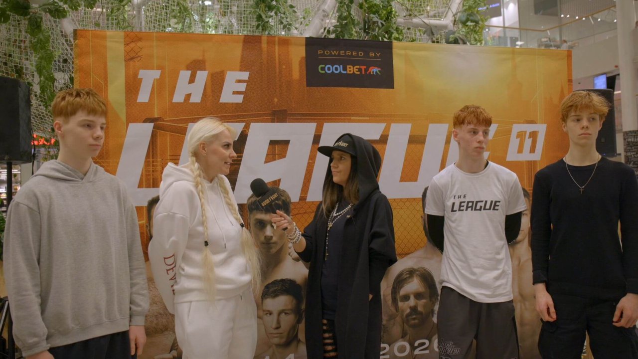 Perekond Turilov ja Monika Kuzmina (Foto ekraanitõmmis) (11)