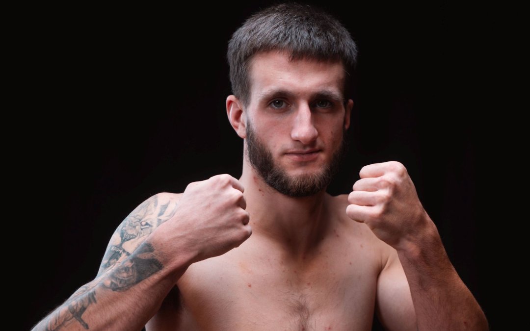 THE CLASH 4 – 10 küsimust I Sten-Eric Laadre: võitlemine on minu võimalus hallist massist eristuda