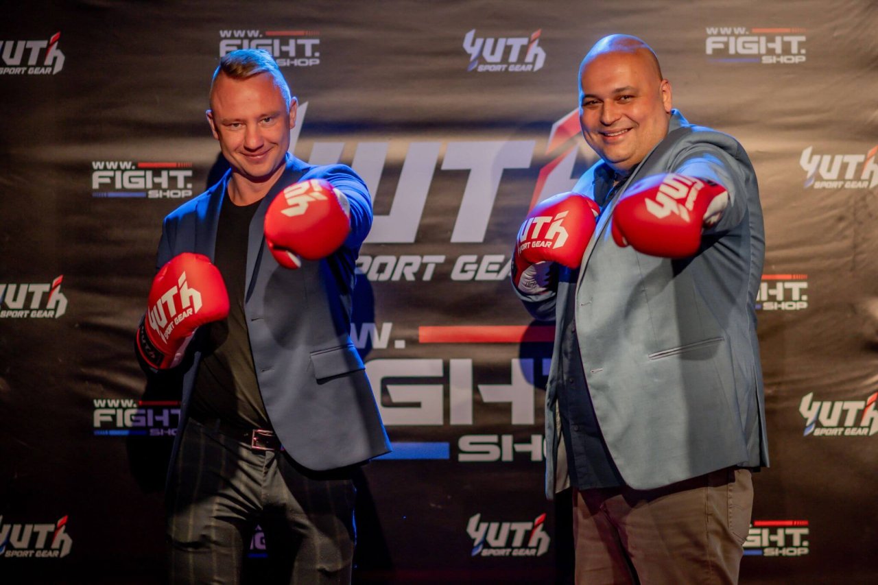 VIDEO I Toomas Linnu: idee sündis Tai tehases, nüüd avatakse Fight.Shop Rotermannis Fight Shop esinduslepingu allkirjastamine (Foto Karen Härms) (073) - Toomas Linnu ja Samer Al-Suojhayer