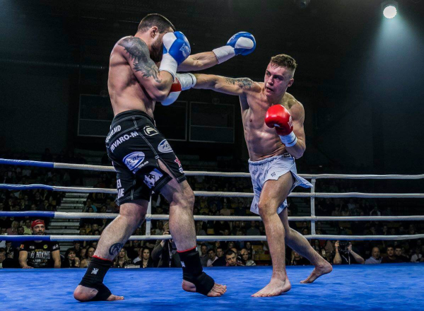 Duel 1 Fight 028